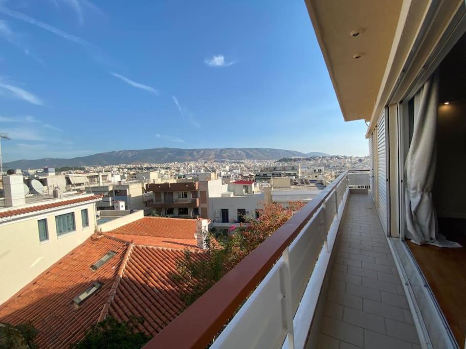 Apartamento 2-bedroom In Athina