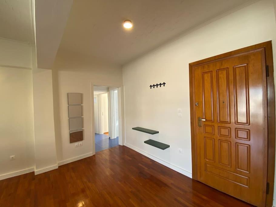 Apartamento 2-bedroom In Athina Atenas