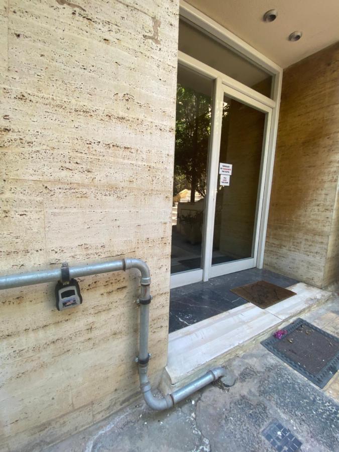2-bedroom In Athina Apartment Athens